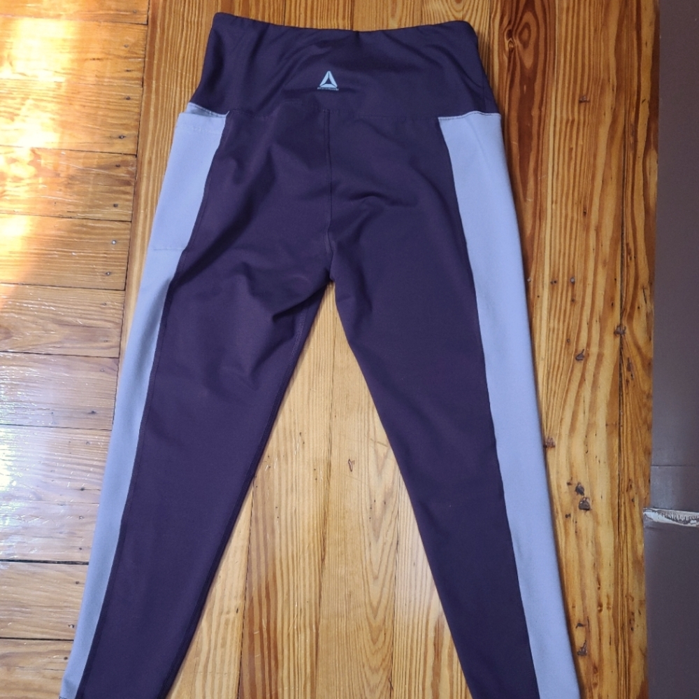 Reebok Women's High-Waist Speedwick Proformance 7/8 Ankle Leggings - Picture 7 of 15
